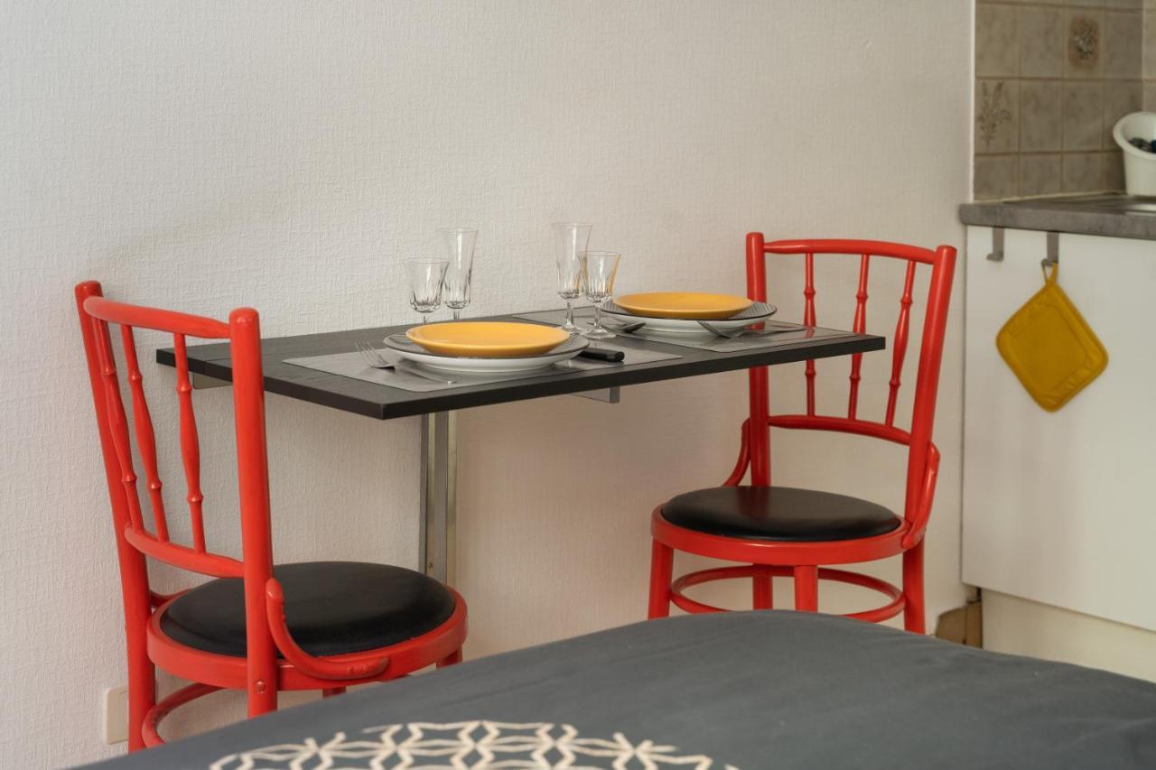 Studio Place Foch Rodez Exterior foto